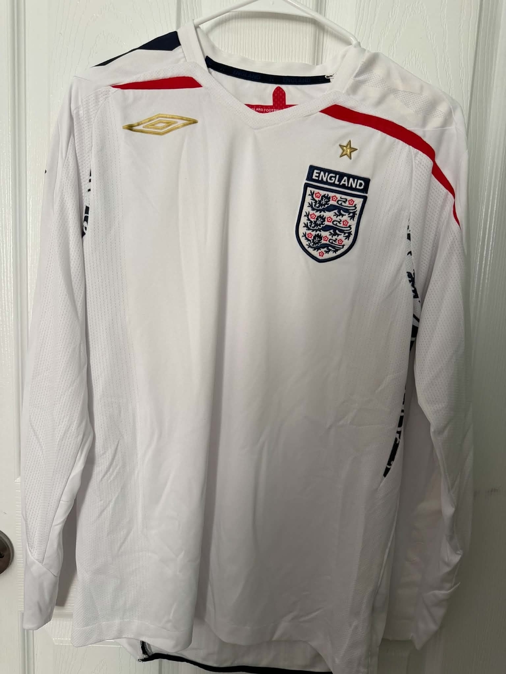 Umbro England Long-Sleeve Football Jersey - White with Red & Gold Accents